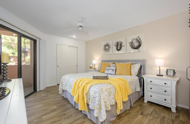 CASA AMARILLO-Anasazi Village-Updated Top Floor Unit