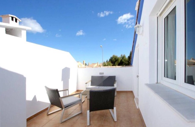 Casa Ana, close to the beach, family friendly, pets allowed, air conditioning, wifi, 2 bathrooms
