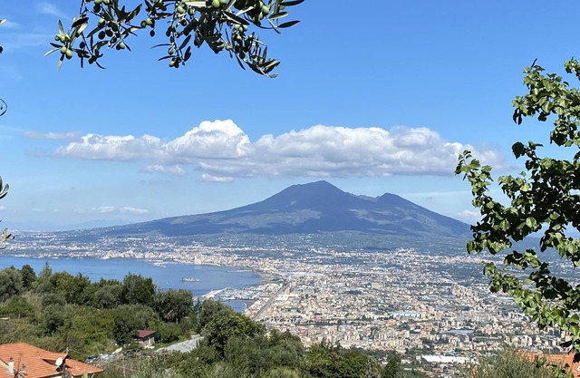 Casa Antonia-in a strategic area to visit the main attractions of Naples