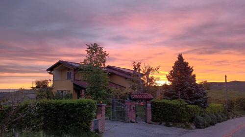 Casa Arcobaleno apartments-Room holiday home