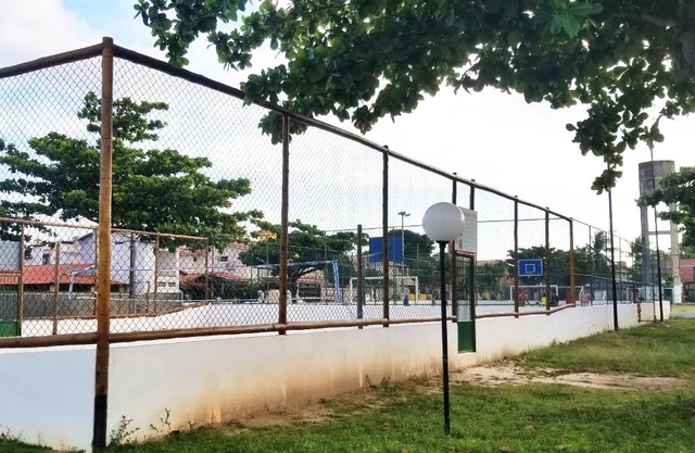 Três quartos varanda e piscina