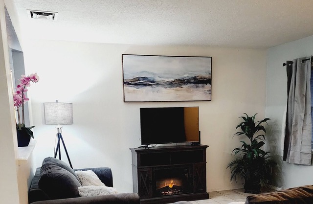Casa Azul is charming two bedroom. Great location when exploring Albuquerque.