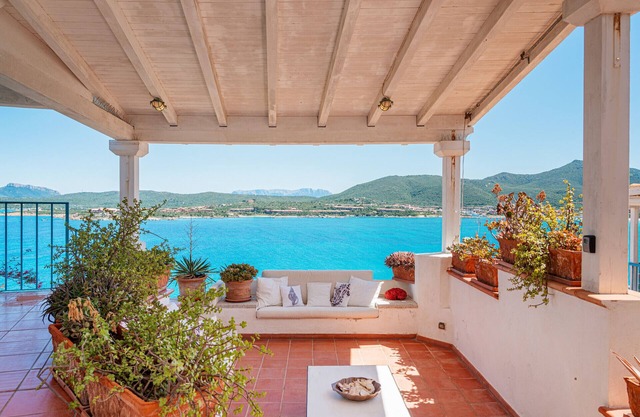 Casa Azzurra by Wonderful Italy