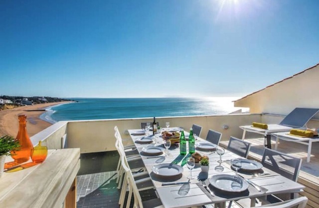 Casa Bari, Vous Offre une vue à Couper le Souffle, en 1ère Ligne sur L'océan