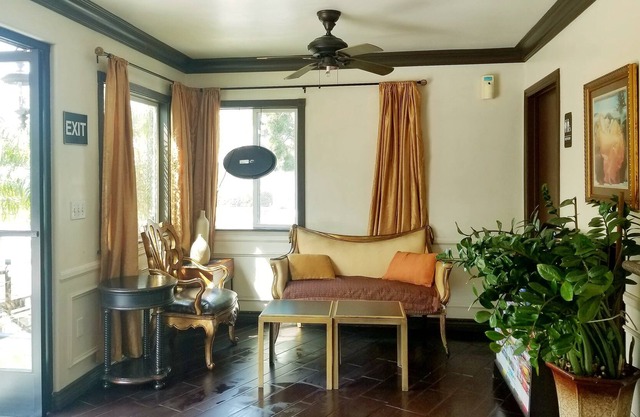 Casa Bella Inn - In Los Angeles (Innenstadt von Los Angeles)