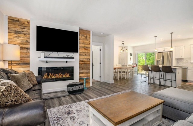 Casa Blanca | New Alluring Lake MI Retreat | Dog-friendly | Fireplace | Hot Tub