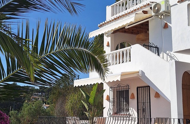 Casa Bo - Ibiza style vacation home in charming Moraira