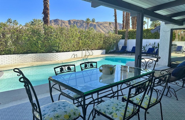 Casa Caliente: A Mid-Century Palm Springs Hacienda