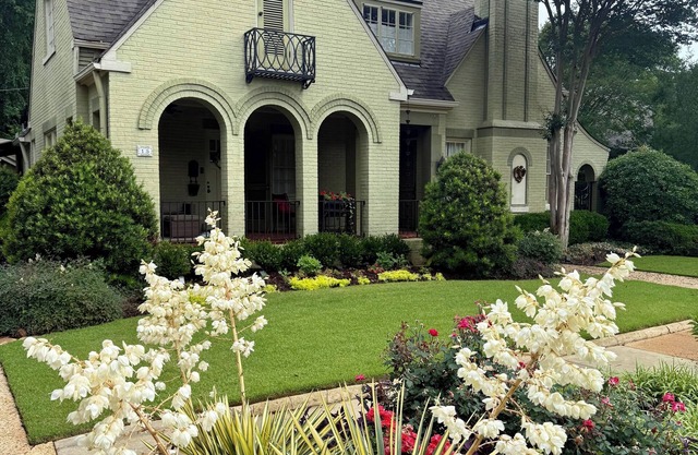 Casa Capstone – 4BR Near Stadium, Walk to Campus & Downtown!