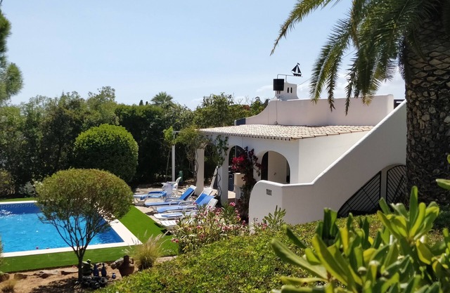 CASA CARINA CARVOEIRO 10 PERSONEN