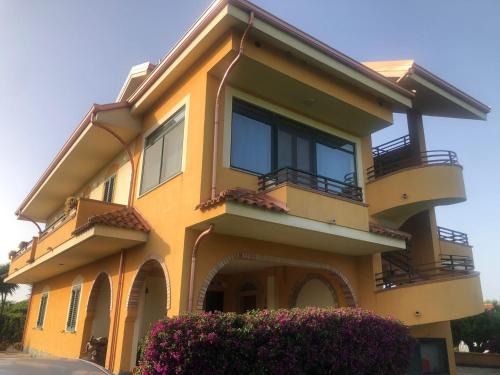 Casa Clementina