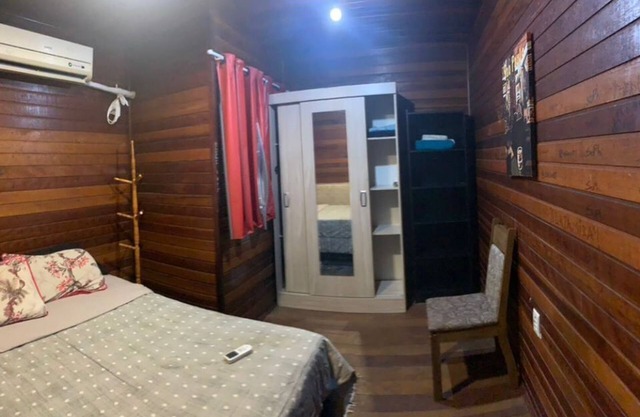 Casa com Piscina Bairro Santana, 2 Vagas na Garagem!!