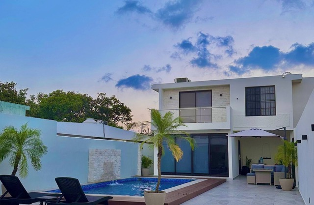 Casa con Alberca/asador a 12 minutos de Playa Miramar
