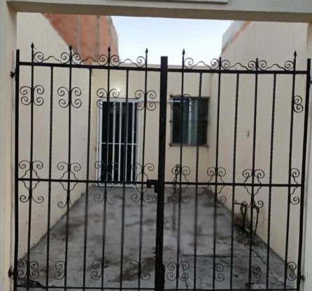 Casa con cochera