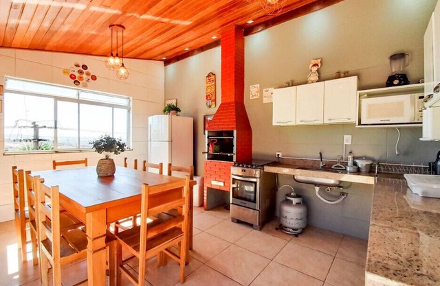 Casa confortável com churrasqueira em Lavras/MG