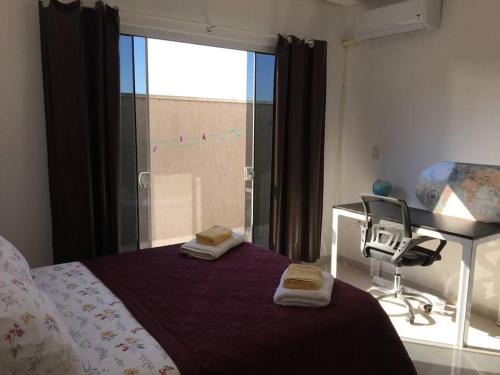 Casa confortável em condomínio