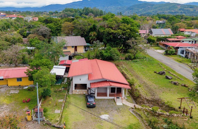 Casa Confortable y Natural en Boquete Panamá Para tus Vacaciones en Familia