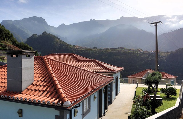 Casa Da Achada Spectacular Home for a Family or a Friends Getaway
