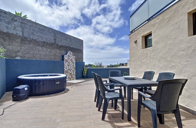 Casa da Figueira by Atlantic Holiday