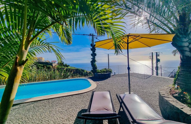 Ladeira Haus mit eigenem Pool | Luxuriöses | Kostenloses WIFI | in Calheta