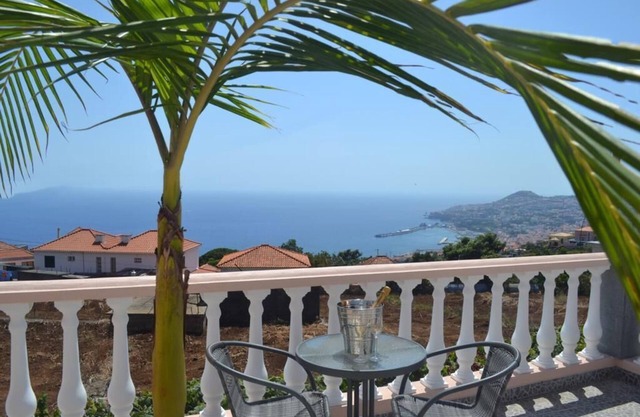 Casa da Paz - Fantastic view of Funchal Bay