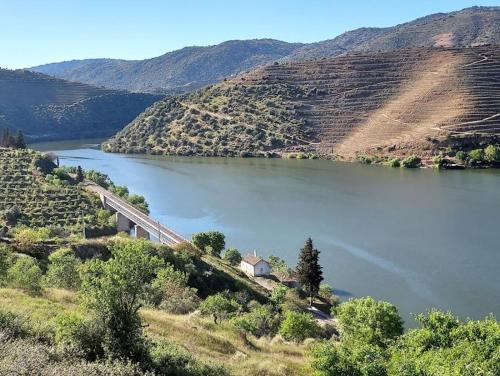 Casa da quelha- Arnozelo (Alto Douro Vinhateiro)