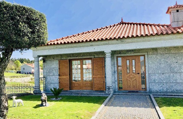 Casa da Quinta da Prelada jeder Komfort, Pool, Terrasse, große Räume, Fafe