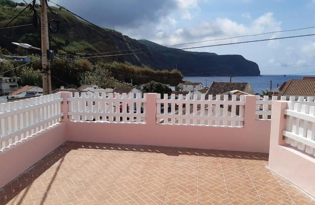 Casa da Ribeira - Mosteiros