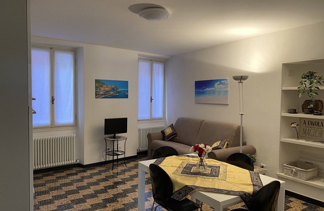 Ferienhaus-Apartment-Ensuite Dusche-Stadtblick