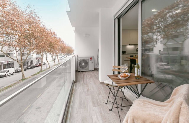 Casa das Ondas - Modern flat with garage