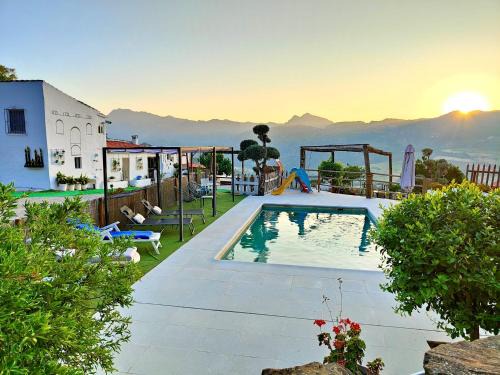 Casa de campo con maravillosas vistas, bbq y piscina