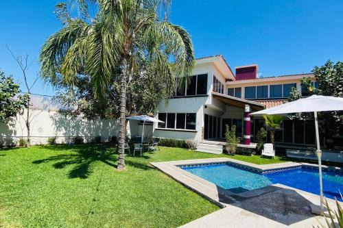 Casa de la MINA con Hermosa Vista!