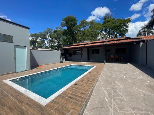 Casa de Lazer com piscina