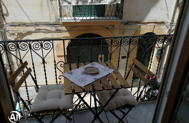 Casa Dei Normanni COSTANZA