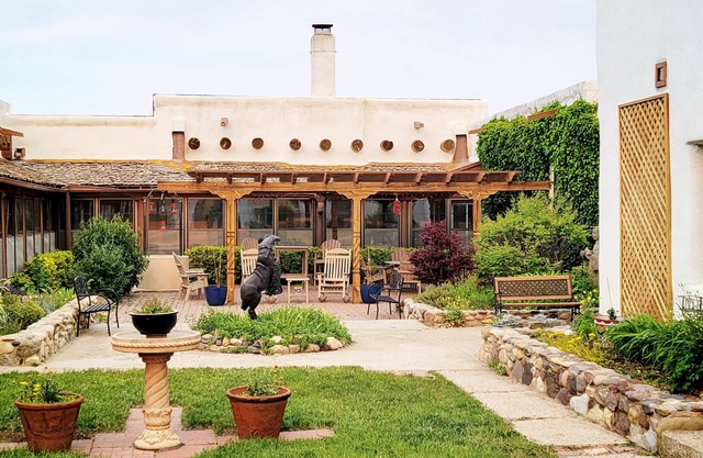 Casa del Gavilan Historic Inn
