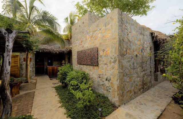 Casa del Mar AC Rustic design Pool Breakfast