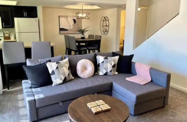Casa Del Rio - Across from Rotary Park, River, Boat launch, swimming & fishing