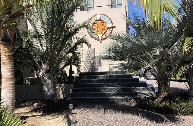 New Ocean Front Studio Casita. Schritte zum Sand. 1 Bett, 1 Bad, 2 Personen