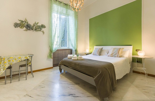 B & B NEAPEL - Mergellina HOUSE