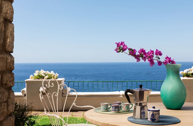 Villa Solandra. Charming villa in the center of Positano