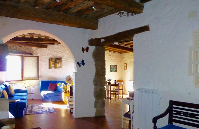Mittelalterl. Haus in höher gelegenem Ort mit herrlicher Aussicht nahe Siena