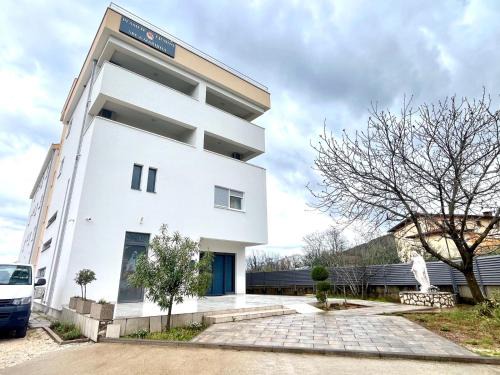 CASA della FIAMMA D'AMORE di MARIA