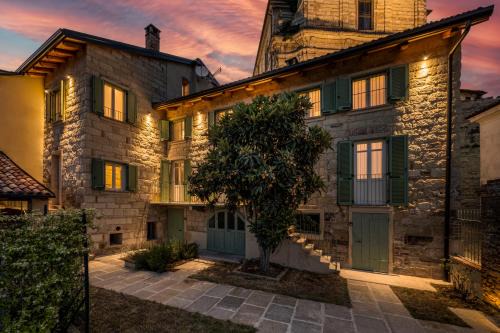 Casa delle maestre di Ottiglio