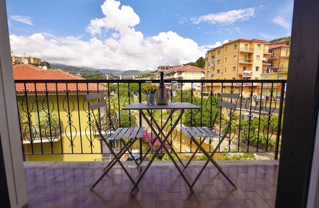 Casa di Elena a 300 mt dal mare e dalla pista ciclabile 008054-LT-0143