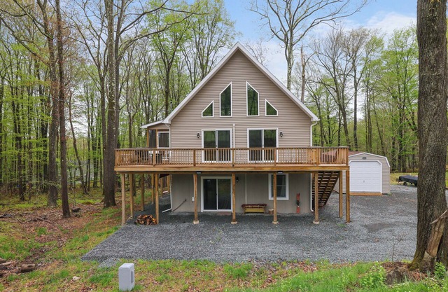 Casa di Montagna / 5BR / 3Bath / Pets Allowed - Near Water Parks & Restaurants!