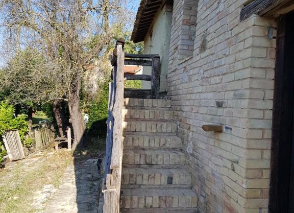 Casa di terra cruda
