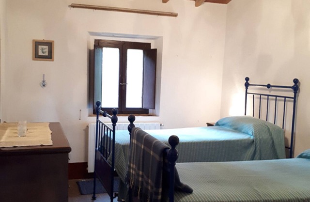 Casa Divina B&B- Pisa - TUSCANY - YOGA NATURE Plant based - PEACE ROOM
