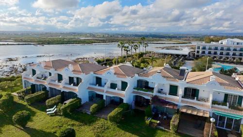 Casa do Bruno - Moradia T3 Primeira Linha Ria Formosa Cabanas de Tavira