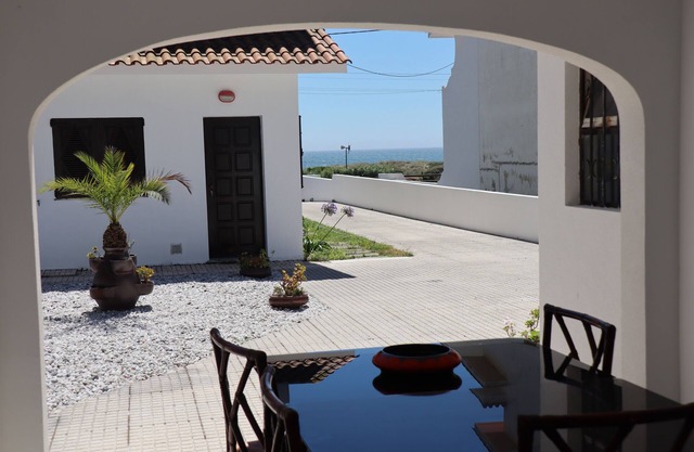 Casa do Cipreste - In front of the beach