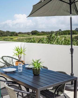 Casa do Mar - Almograve - Magnífico terraço com vista para o campo